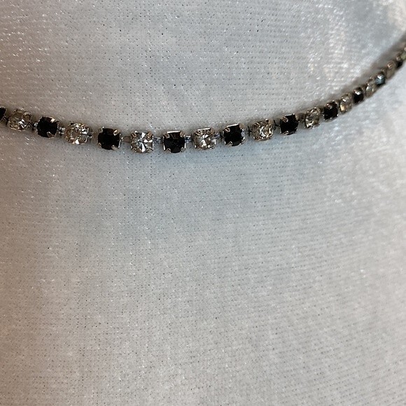 Vintage Choker Necklace Silver tone with Square Black Onyx & Clear Crystals 14” - Picture 9 of 9